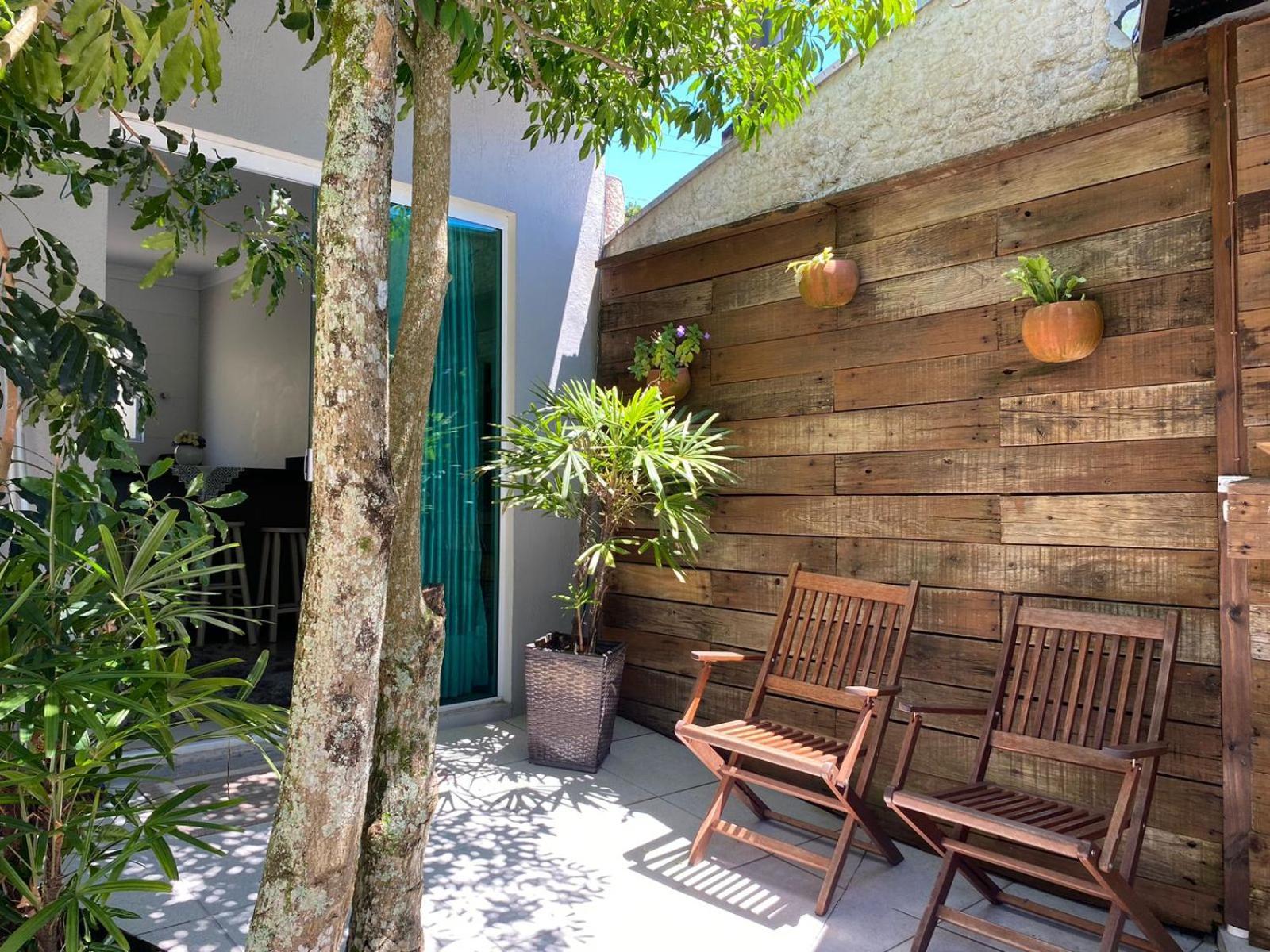 Residencial Com Piscina Possui Jacuzzi Aquecida Com Hidromassagem Villa Bombinhas Eksteriør billede
