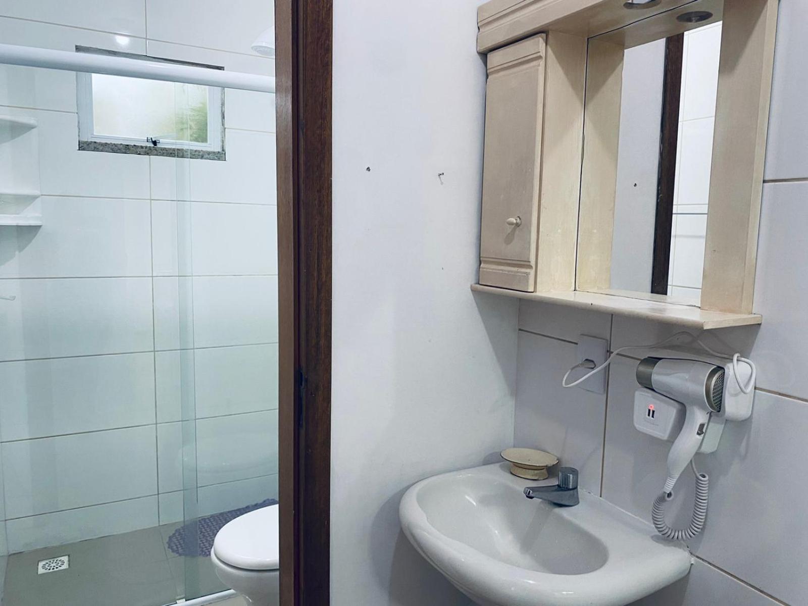 Residencial Com Piscina Possui Jacuzzi Aquecida Com Hidromassagem Villa Bombinhas Eksteriør billede