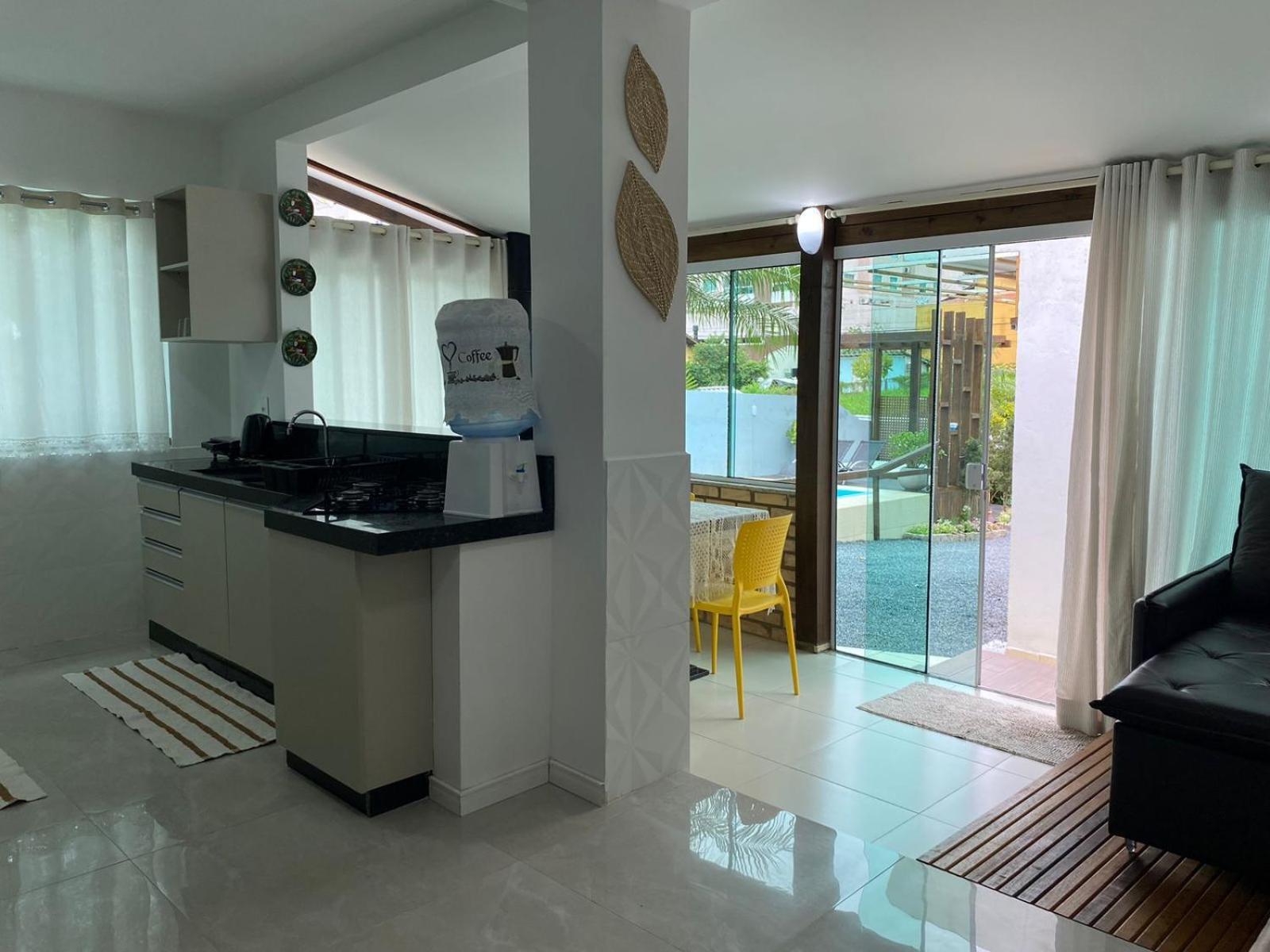 Residencial Com Piscina Possui Jacuzzi Aquecida Com Hidromassagem Villa Bombinhas Eksteriør billede